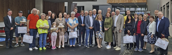 Schlüsselübergabe beim ehemaligen Kastner-Gelände. 
Foto: o.K.