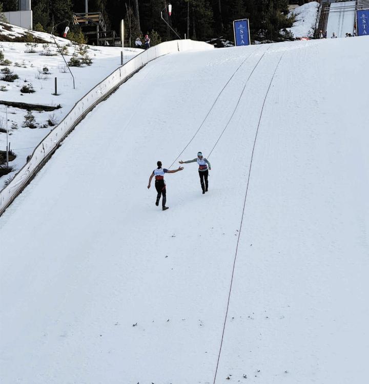 Premiere-f-r-Pull-up-the-Hill-