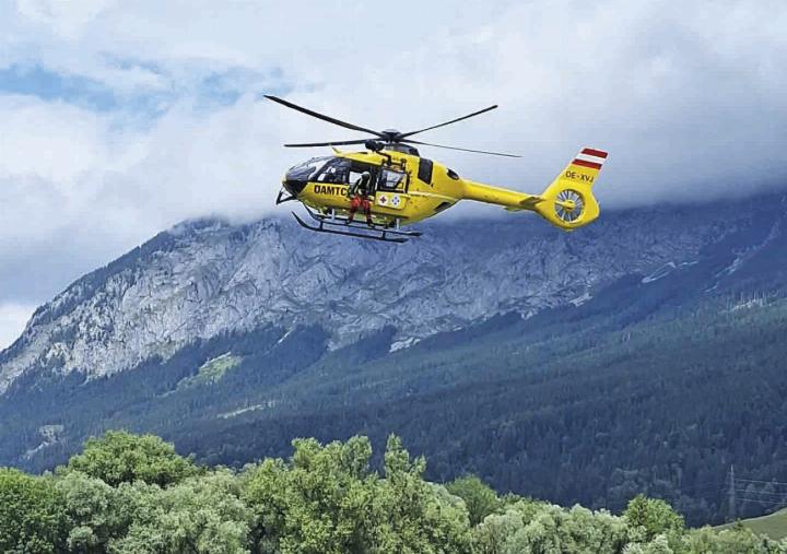 Flugrettung-startet-Probebetrieb-mit-Rettungswinde