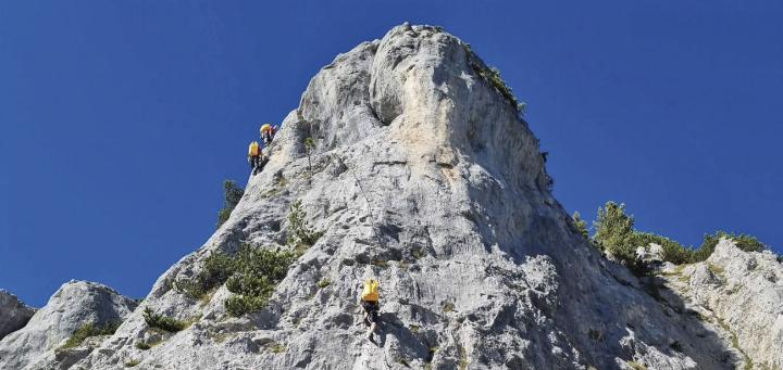 Ersch-pfte-Alpinistin-am-Stoder-geborgen