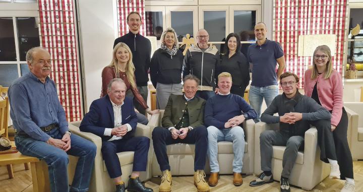 Neuer-Obmann-beim-Tennisverein-Gr-bming